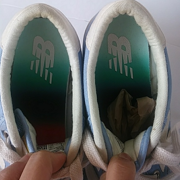 New balance sneakers size 7 - Picture 4 of 8